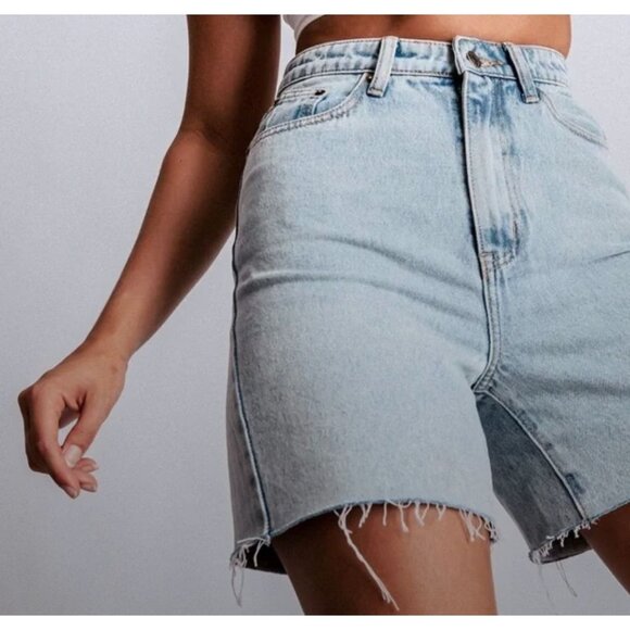Meshki Pants - Meshki Light Denim Raw Hem Bermuda Boyfriend Shorts Size XS/S (AU 7)